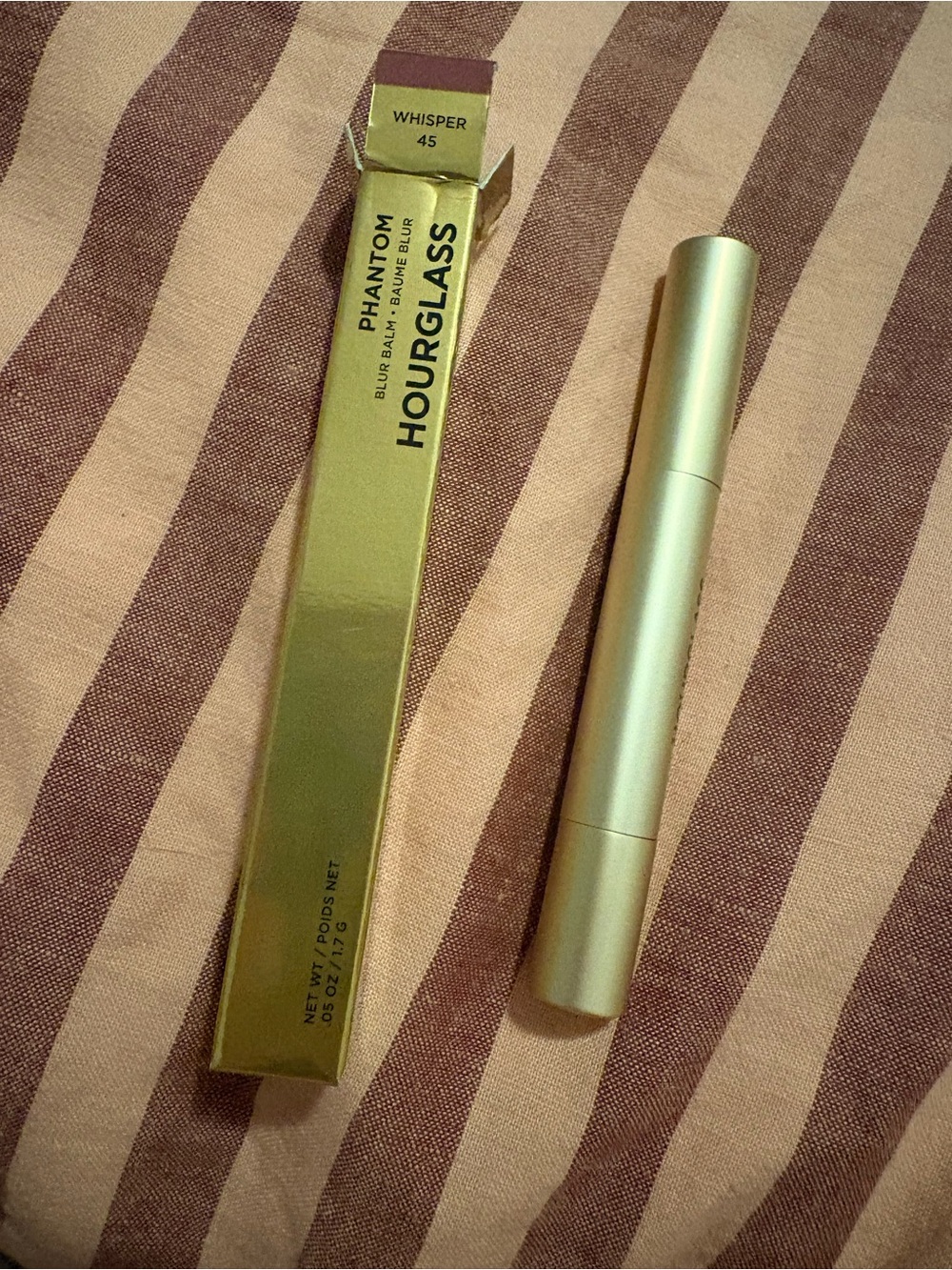 Hourglass Phantom Blur Balm - whisper